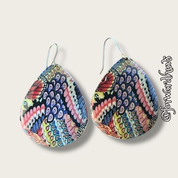 Bundle Sale 3 for $15 | Teardrop-Shaped Artistic Earrings | Bold and Eye-Catchin - Picture 1 of 7